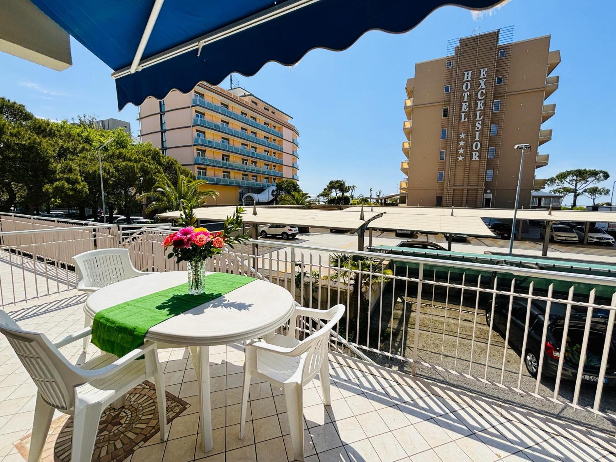 Ca' Laurana Apartment Bibione Exterior photo