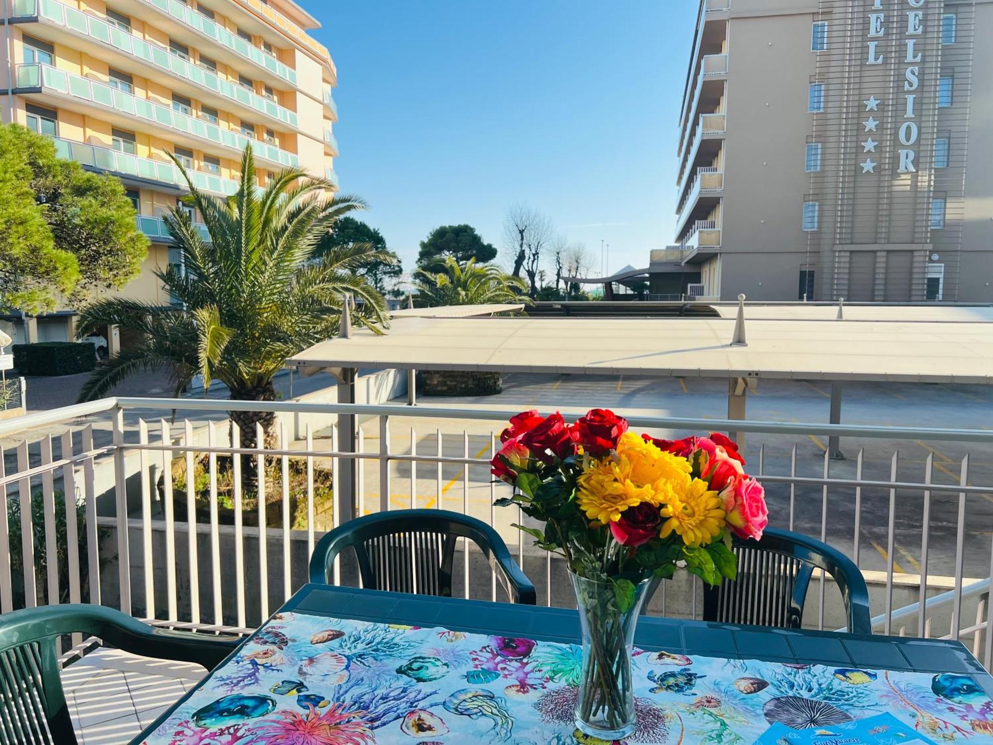 Ca' Laurana Apartment Bibione Exterior photo